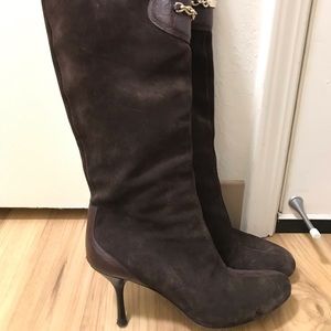 Gucci Brown Suede Boots - Size 7.5